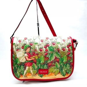 RARE LIMITED EDITION GUCCI MESSENGER BAG